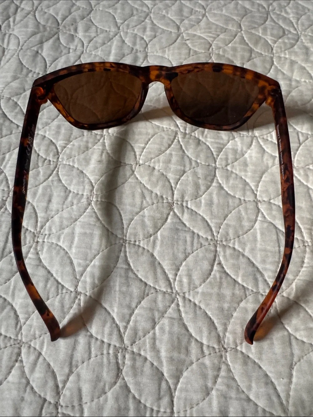 Women’s Tortoiseshell Sunglasses with Brown Lenses